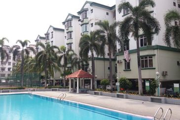 Subang Perdana Goodyear Court 10