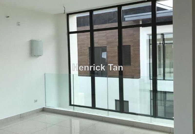 Long Branch Bungalow, With Club House, Low Density