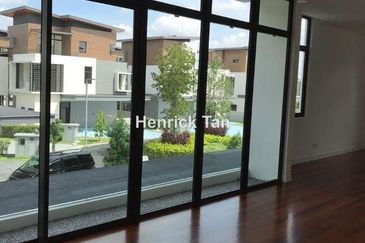 Long Branch Bungalow, With Club House, Low Density