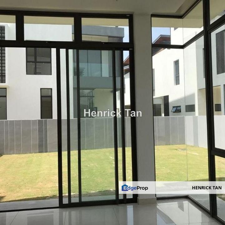 Long Branch Bungalow, With Club House, Low Density, Selangor, Kota Kemuning