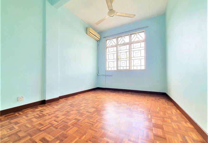 Subang Perdana Goodyear Court 10