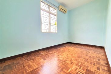 Subang Perdana Goodyear Court 10