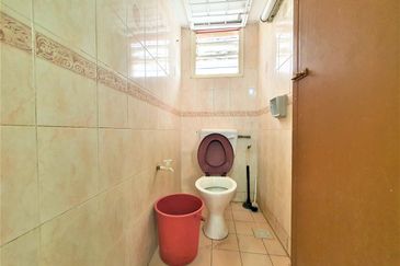 Subang Perdana Goodyear Court 10