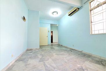 Subang Perdana Goodyear Court 10