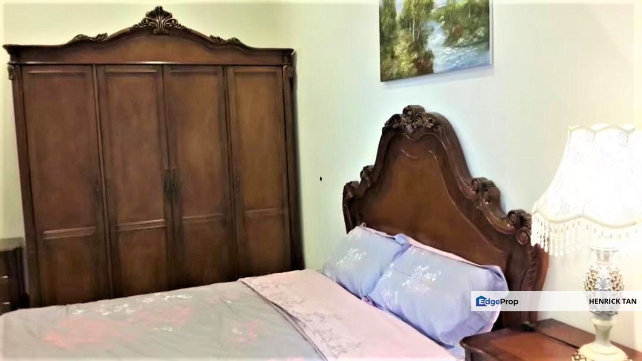 Kinrara Residences, 3-storey Superlink ENDLOT, 27x75sqft, Build up 4000sqft, Gated Guarded, Selangor, Bandar Kinrara Puchong