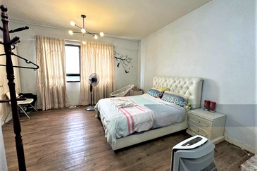 Mutiara Oriental Condominium