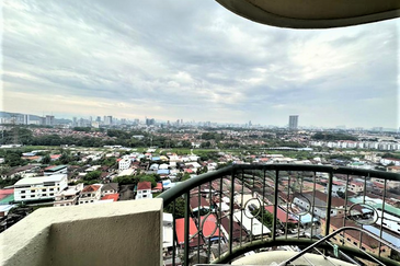 Mutiara Oriental Condominium