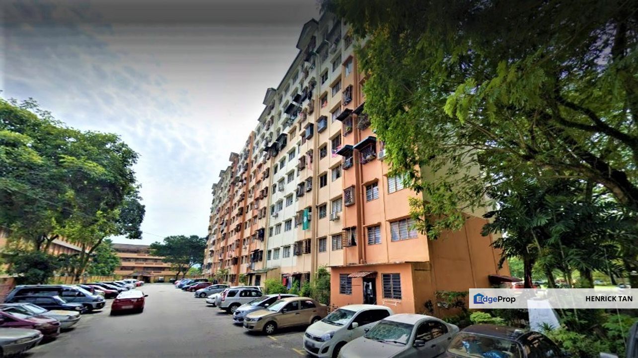 Flat Taman Sri Murni, 2 Bedrooms and 1 Bathrooms, LOW FLOOR, Kuala Lumpur, Selayang