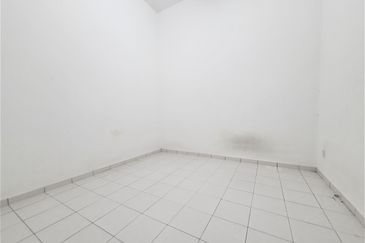 Alam Idaman, Taman Tasik Puchong