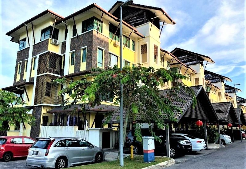 Avenue 2, Lake Valley