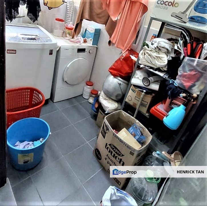 Bandar Kinrara 3, Gated Guarded Security, Freehold, Build in kitchen cabinet, Selangor, Bandar Kinrara Puchong