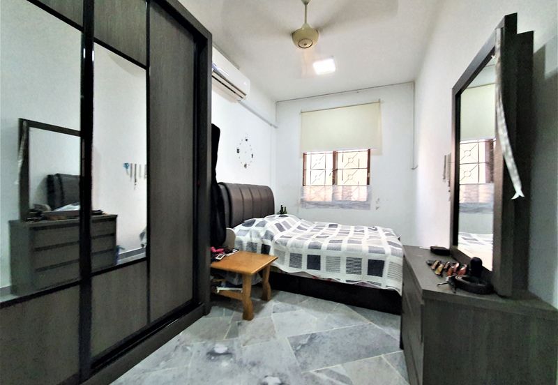 Subang Perdana Goodyear Court 10