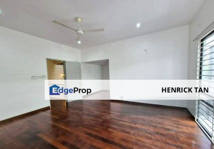 Pentas 1 Double Storey Superlink, 25x85sf, Freehold, Gated Guarded, Build up 3165sf, Selangor, Shah Alam