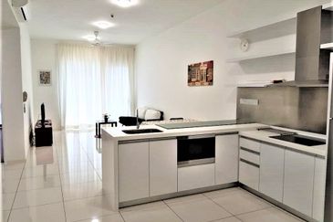 Aurora Tower @ Eco Sky