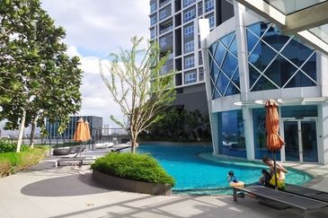 Aurora Tower @ Eco Sky