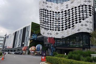 Aurora Tower @ Eco Sky