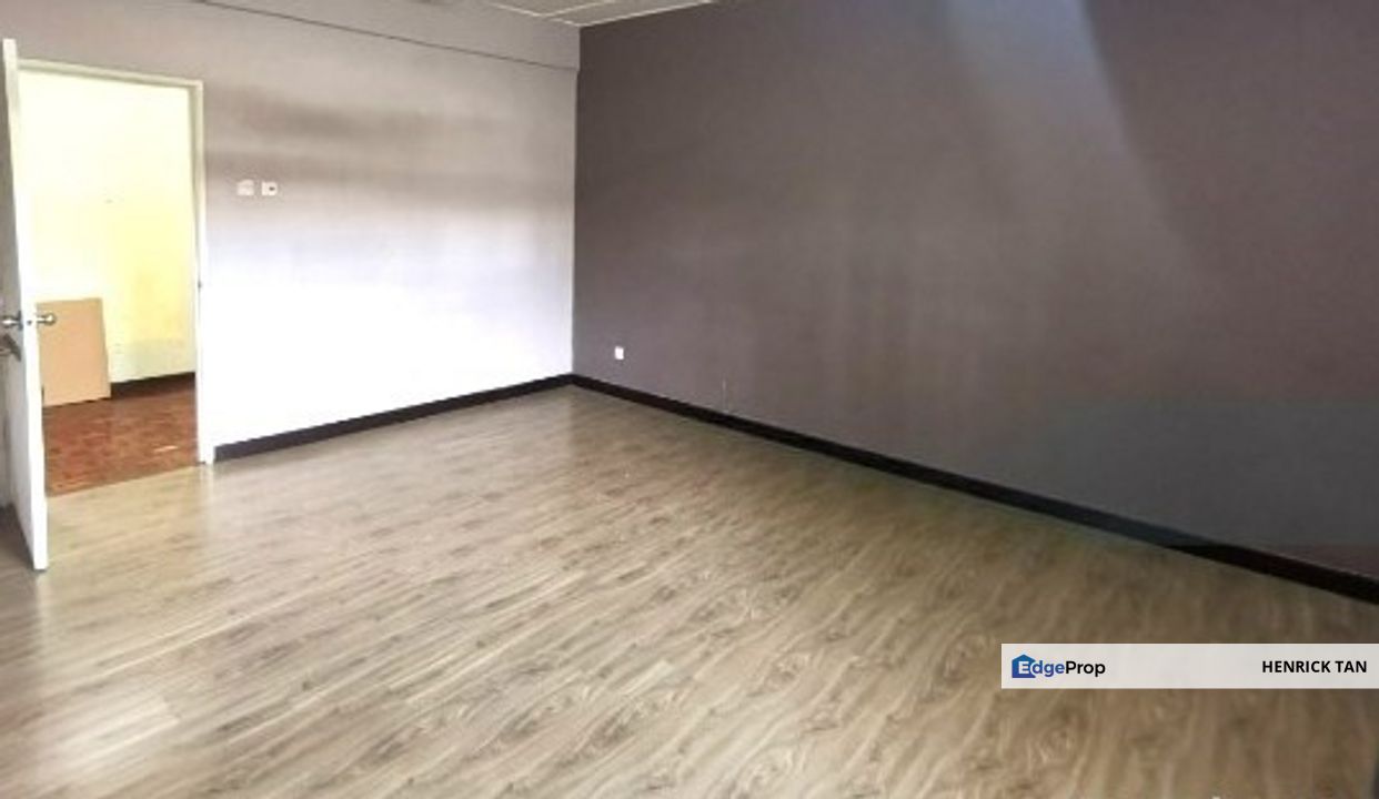 20x70 Double Storey Berjaya Park Freehold, Selangor, Shah Alam