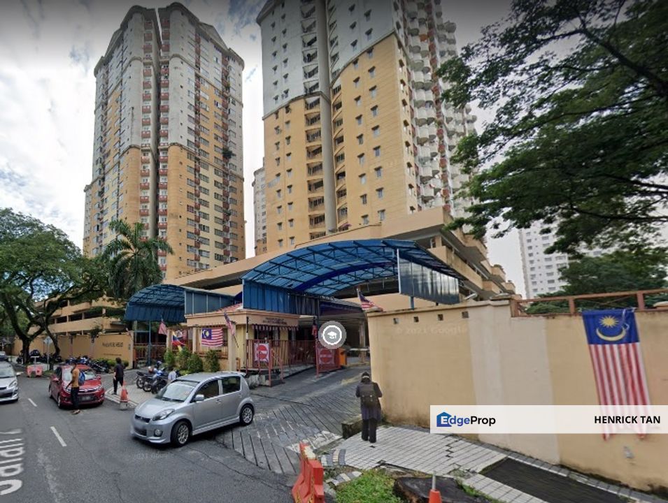 5 minutes walking to Sentul Timur LRT Station, Non bumi lot, Partly Furnished, Kuala Lumpur, Sentul