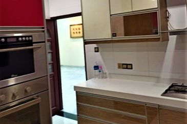 Mutiara Oriental Condominium