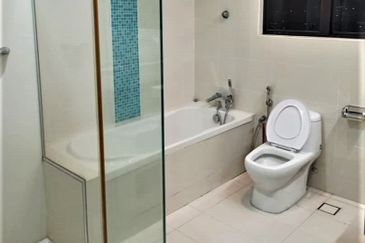 Mutiara Oriental Condominium