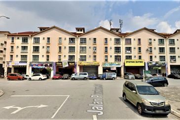 Pusat Komersial Seksyen 7