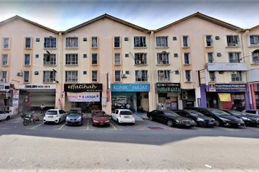 Pusat Komersial Seksyen 7