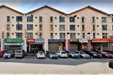 Pusat Komersial Seksyen 7