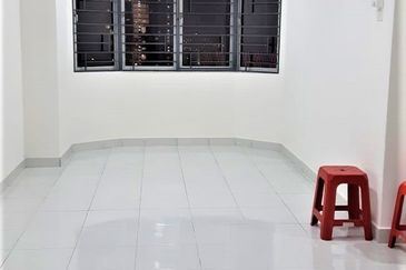 Main Place Residence