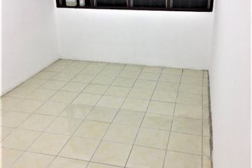 22x60sf, Renovated, Kitchen Extended, Gated Guarded