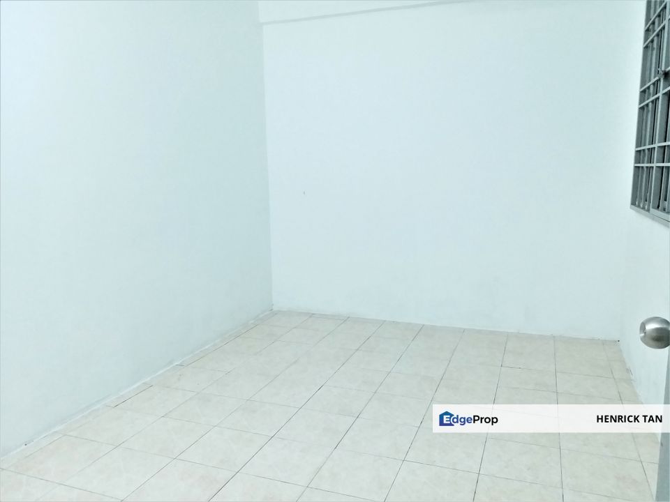 20x60sqft, Kitchen fully extended, Walking distance to Shop, Selangor, Shah Alam