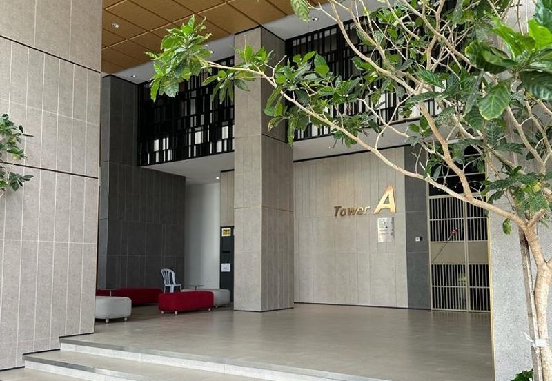 Lakefront Condominium | Emerald Hills @ Alam Damai