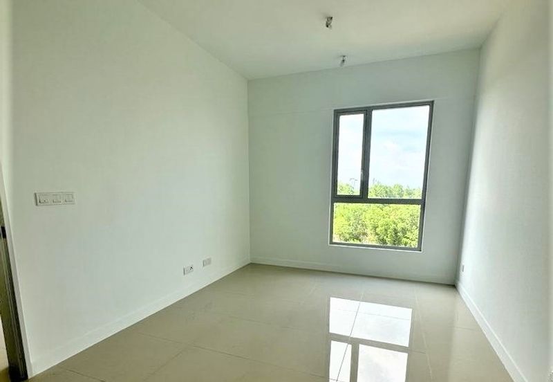 Lakefront Condominium | Emerald Hills @ Alam Damai