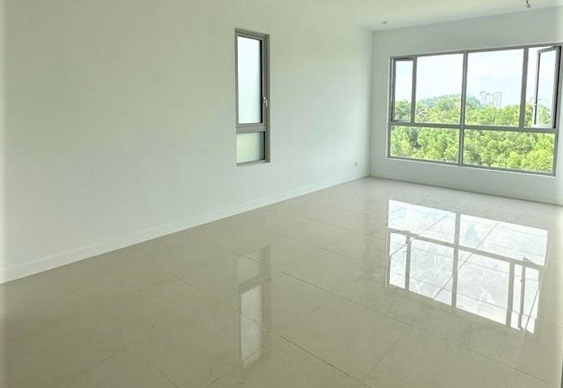 Lakefront Condominium | Emerald Hills @ Alam Damai