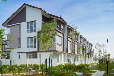 Arahsia Residences, Tropicana Aman