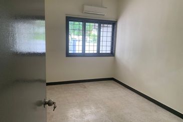 Taman Kinrara Seksyen 1