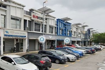 Kemuning Utama Commercial Centre
