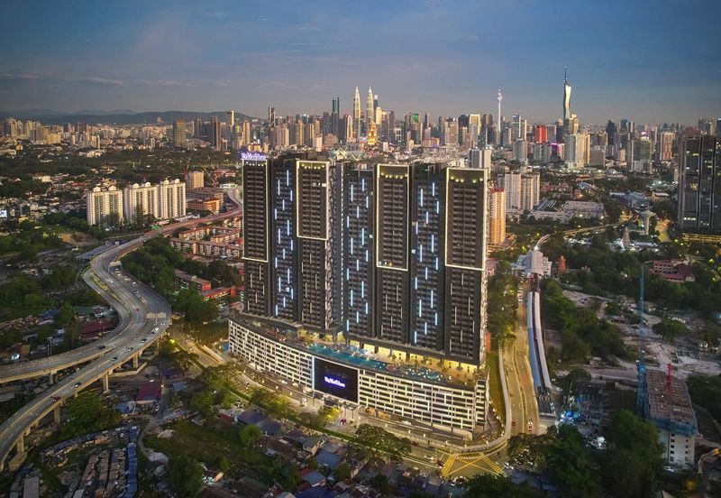 SkyMeridien @ Sentul East