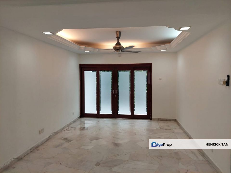 100% Loan, 2nd floor, 2carpark, Build in kitchen cabinet, Wardrobe, Selangor, Cheras
