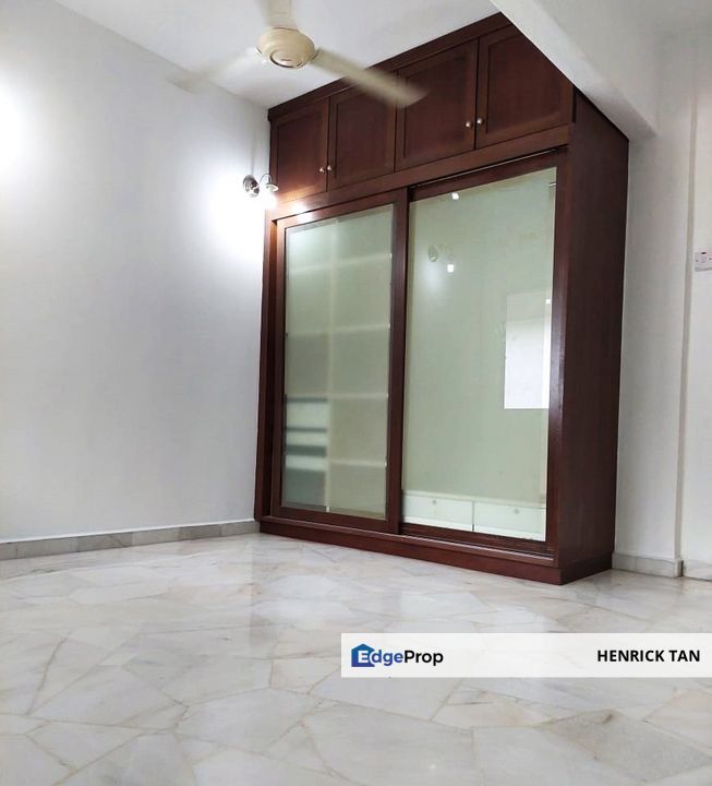 100% Loan, 2nd floor, 2carpark, Build in kitchen cabinet, Wardrobe, Selangor, Cheras