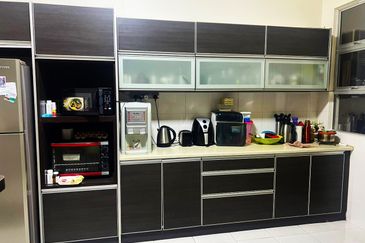 Prima Impian, 20x70sf, Double Storey House, Partly Renovated, Gated Guarded