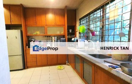 Taman Mayang, Double storey, 23x70sqft, Renovated, Kitchen extended, Prime Location, Selangor, Petaling Jaya