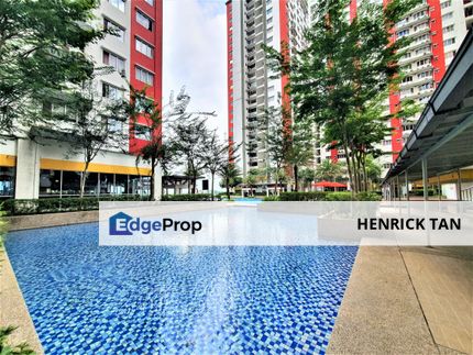 Fully furnish, Corner lot, Lift access to Shopping Mall, 5 mins to LRT, Selangor, USJ