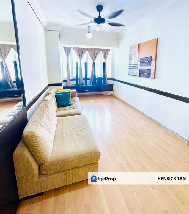 3 bedroom, 2 bathroom, Renovated, Walking Distance to LRT station, Selangor, USJ