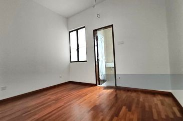 Legasi 2 , Bandar Kinrara