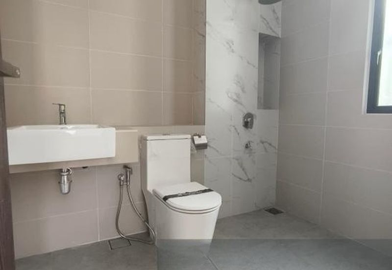 Legasi 2 , Bandar Kinrara