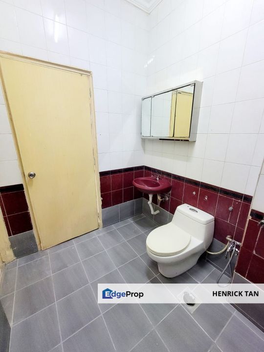 PJS 7, Renovate House, Kitchen and Upstair bedroom fully extended, Non bumi, Selangor, Bandar Sunway