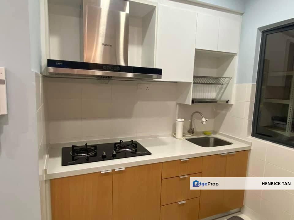 Nice Renovated, 1356sf, 2 car parks, Partly Furnish, Good Condition, Selangor, Seri Kembangan