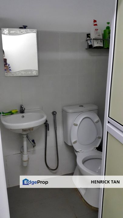 PJS 7, 12room, Renovate House, Kitchen and car porch fully extended, Non bumi, Selangor, Bandar Sunway