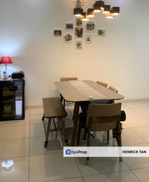  N'Dira Townhouse, Partly Renovated, Upper unit, 2573sqft, Gated Guarded, Near MRT, Selangor, Puchong South