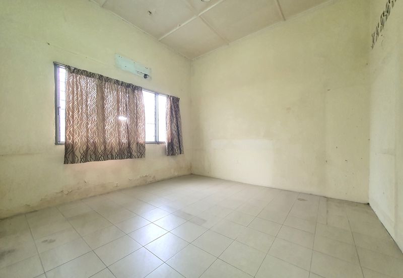 Paramount Garden (Taman Paramount)